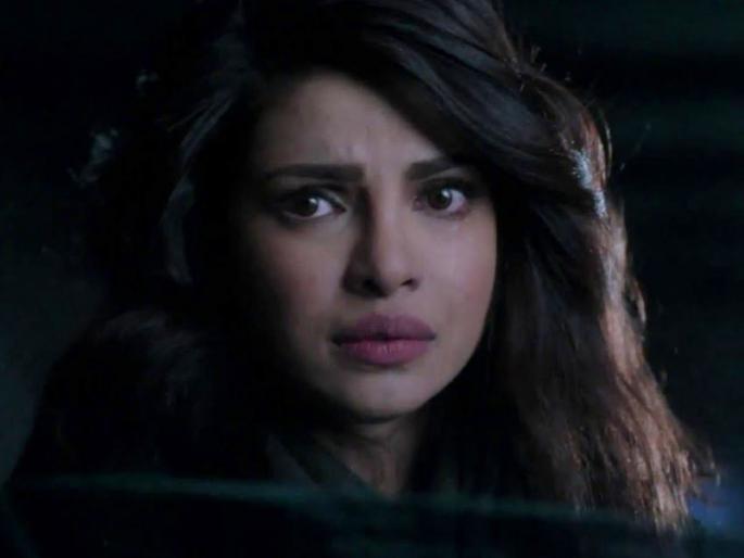 Priyanka Chopra cried in emotional scene of the sky is pink revealed director shonali bose | ढसाढसा रडू लागली प्रियंका आणि म्हणाली, मला माफ करा, कारण वाचून तुम्हीही व्हाल भावूक Priyanka Chopra cried in emotional scene of the sky is pink revealed director shonali bose | ढसाढसा रडू लागली प्रियंका आणि म्हणाली, मला माफ करा, कारण वाचून तुम्हीही व्हाल भावूक