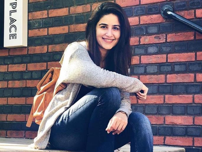 Vaidehi parshurami is starting a new project | वैदही परशुरामी करतेय एक नवी सुरुवात, फॅन्सनी दिल्या शुभेच्छा Vaidehi parshurami is starting a new project | वैदही परशुरामी करतेय एक नवी सुरुवात, फॅन्सनी दिल्या शुभेच्छा
