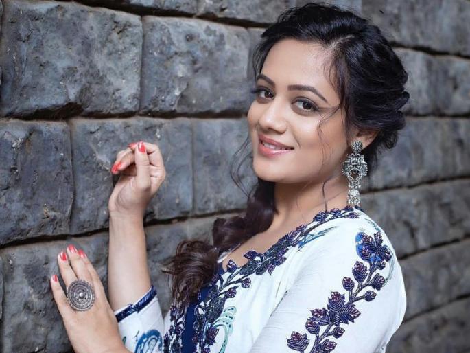shalmali kholgade not a part of sur nava dhyas nava season 3? | 'सूर नाव ध्यास नवा' झालायं हा बदल, परीक्षकांच्या खुर्चीत दिसत नाहीय ही व्यक्ती shalmali kholgade not a part of sur nava dhyas nava season 3? | 'सूर नाव ध्यास नवा' झालायं हा बदल, परीक्षकांच्या खुर्चीत दिसत नाहीय ही व्यक्ती