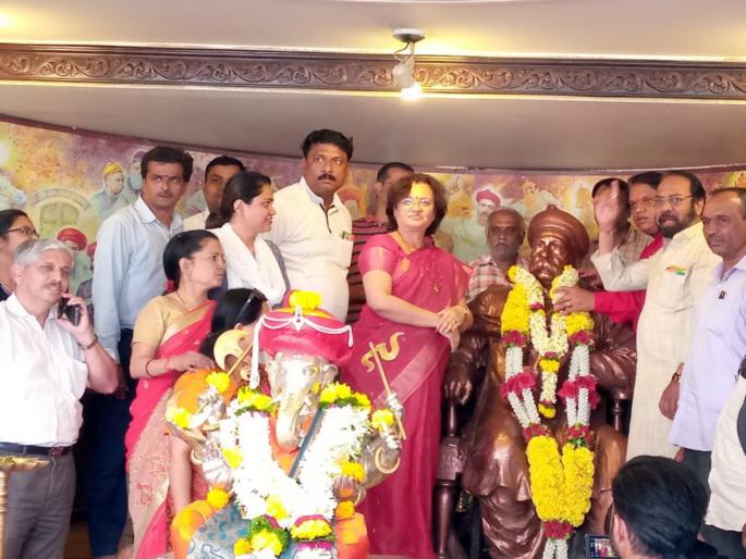 muka tilak got candidacy from kasba consistency | कसब्यातून पुण्याच्या महापाैर मुक्ता टिळक यांना उमेदवारी ; माेदी, शहांचे मानले आभार