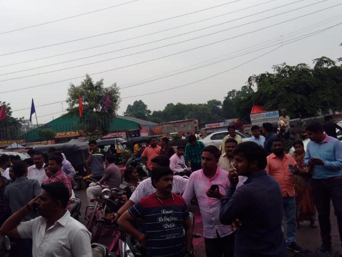 GM Crowded crowd to the Foundation | जी.एम. फाउंडेशनला उसळली गर्दी GM Crowded crowd to the Foundation | जी.एम. फाउंडेशनला उसळली गर्दी