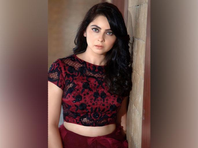 Sonalee kulkarni looks beautiful in her new dress | सोनाली कुलकर्णीच्या स्टायलिश फोटोची सोशल मीडियावर चर्चा, पाहा तिचा हा फोटो Sonalee kulkarni looks beautiful in her new dress | सोनाली कुलकर्णीच्या स्टायलिश फोटोची सोशल मीडियावर चर्चा, पाहा तिचा हा फोटो