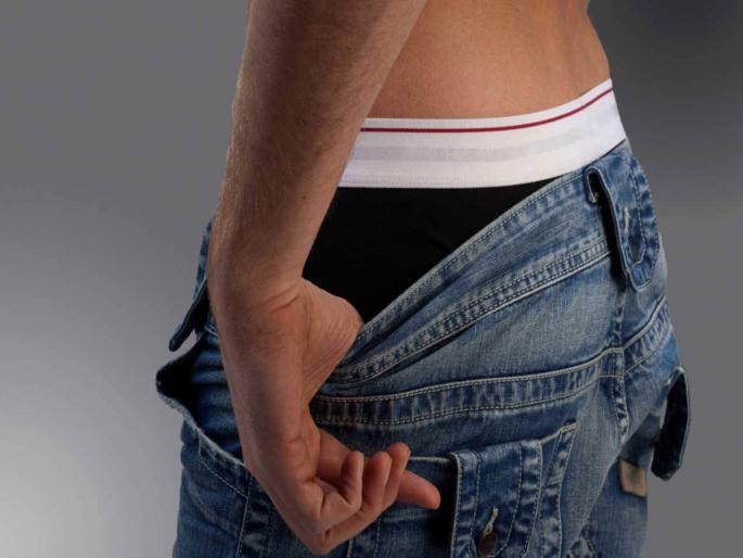 Know about instant underpants and roam stress free | आली रे आली आता 'instant' अंडरवेअर आली! ना धुवायची झंझट ना सुकवायची कटकट.... Know about instant underpants and roam stress free | आली रे आली आता 'instant' अंडरवेअर आली! ना धुवायची झंझट ना सुकवायची कटकट....