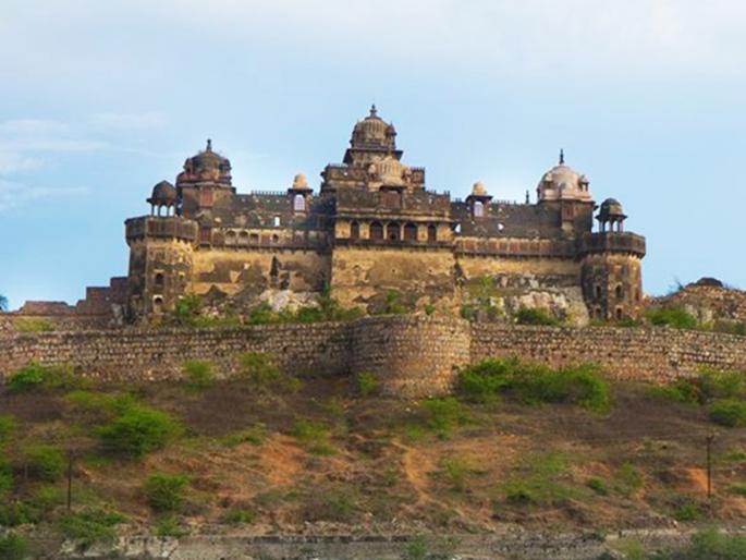 know the secret of gadh kundar fort | तब्बल २ हजार वर्ष जुन्या किल्ल्यात दडलेेले रहस्य माहीत आहे का? know the secret of gadh kundar fort | तब्बल २ हजार वर्ष जुन्या किल्ल्यात दडलेेले रहस्य माहीत आहे का?