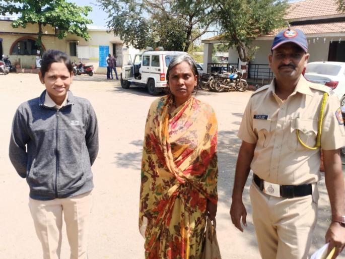 grandma killed her grandson by throwing into well ; women arrested | विहीरीत फेकून देत केला नातवाचा खून ; महिलेला अटक