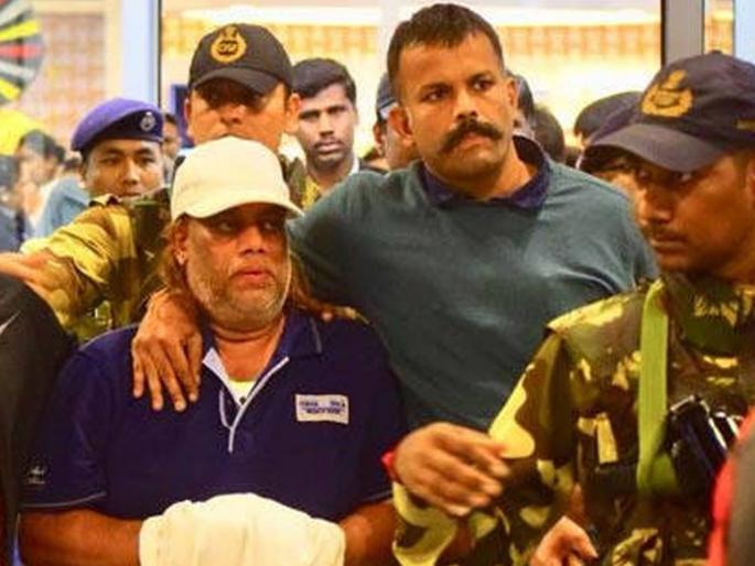 Great success for India! Finally, the Ravi pujari extradicted to india. | भारताला मोठं यश! अखेर रवी पुजारीचा मिळाला ताबा Great success for India! Finally, the Ravi pujari extradicted to india. | भारताला मोठं यश! अखेर रवी पुजारीचा मिळाला ताबा
