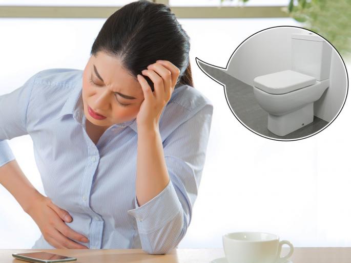 Holding pee disadvantages to hold pee for a long time myb | लघवी थांबवून ठेवाल तर 'या' आजारांना पडाल बळी, जाणून घ्या किती वेळा लघवीला जाणं गरजेचं?