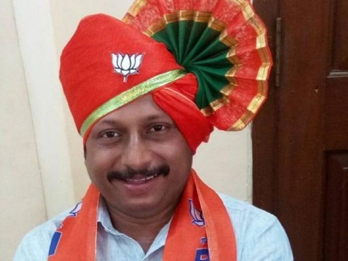 BJP corporation has arranged birthday party in lockdown and get arrested with others pda | लॉकडाऊनमध्ये वाढदिवसाची पार्टी करणं 'या' भाजपा नगरसेवकाला पडलं महागात BJP corporation has arranged birthday party in lockdown and get arrested with others pda | लॉकडाऊनमध्ये वाढदिवसाची पार्टी करणं 'या' भाजपा नगरसेवकाला पडलं महागात
