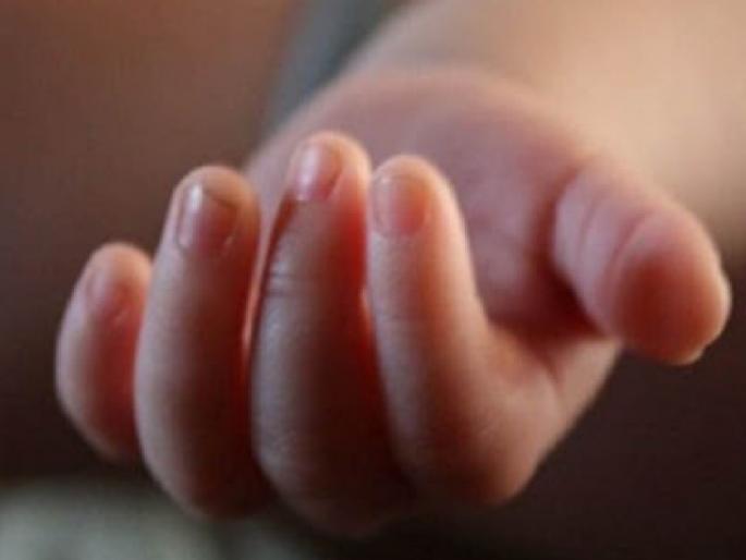 Coronavirus bihar son dies in mothers lap in lockdown SSS | Coronavirus : हृदयद्रावक! ...अन् चिमुकल्याने आईच्या कुशीत घेतला अखेरचा श्वास Coronavirus bihar son dies in mothers lap in lockdown SSS | Coronavirus : हृदयद्रावक! ...अन् चिमुकल्याने आईच्या कुशीत घेतला अखेरचा श्वास