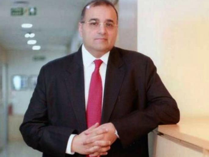 Yes Bank Scam: CBI raids Wadhwana's bungalow pda | Yes Bank Scam : सीबीआयकडून वाधवानांच्या बंगल्याची झाडाझडती