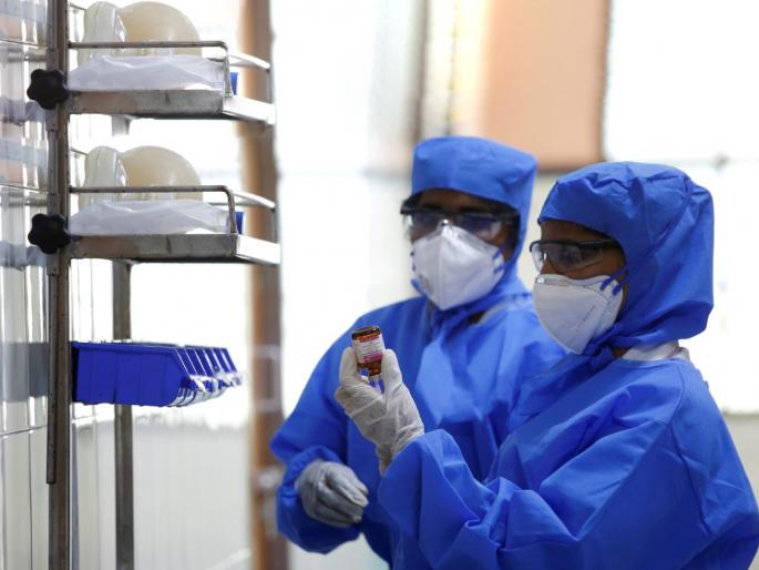 CoronaVirus Marathi News covid 19 seven days to get sample report 55 people positive SSS | CoronaVirus News : धक्कादायक! एकामुळे तब्बल 55 कोरोना वॉरियर्सना कोरोनाची लागण, 'हे' आहे कारण CoronaVirus Marathi News covid 19 seven days to get sample report 55 people positive SSS | CoronaVirus News : धक्कादायक! एकामुळे तब्बल 55 कोरोना वॉरियर्सना कोरोनाची लागण, 'हे' आहे कारण