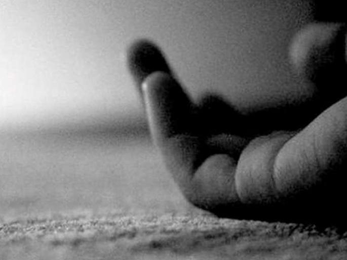 Two bodies were found in an hour in Palghar | खळबळजनक! पालघरमध्ये एका तासात सापडले दोन मृतदेह   Two bodies were found in an hour in Palghar | खळबळजनक! पालघरमध्ये एका तासात सापडले दोन मृतदेह