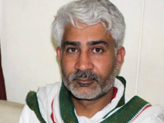 Congress leader arrested for writing controversial tweet; Accused of inciting religious sentiment pda | वादग्रस्त ट्विट लिहिणाऱ्या काँग्रेस नेत्याला अटक; धार्मिक भावना भडकवण्याचा आरोप Congress leader arrested for writing controversial tweet; Accused of inciting religious sentiment pda | वादग्रस्त ट्विट लिहिणाऱ्या काँग्रेस नेत्याला अटक; धार्मिक भावना भडकवण्याचा आरोप