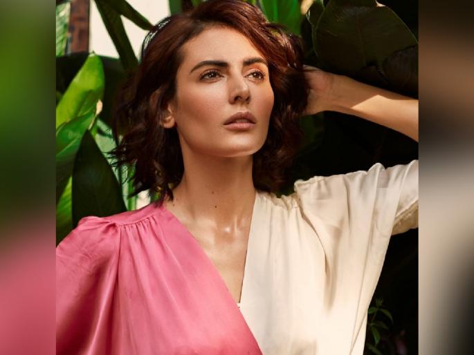 Rumors of mandana karimi being corona positive actress reveals truth gda | मंदाना करिमीला झाली कोरोनो व्हायरसची लागण, अभिनेत्रीने स्वत: केला हा मोठा खुलासा Rumors of mandana karimi being corona positive actress reveals truth gda | मंदाना करिमीला झाली कोरोनो व्हायरसची लागण, अभिनेत्रीने स्वत: केला हा मोठा खुलासा