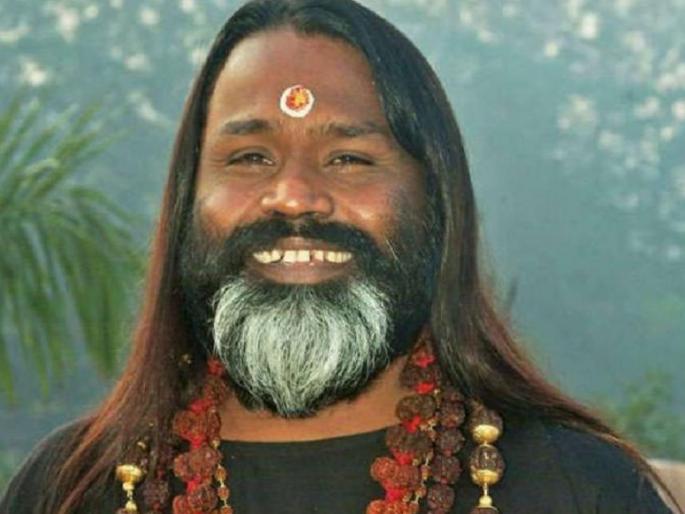 Maharaja arrested for violating lockdown rules in delhi pda | लॉकडाऊन नियमांंचं उल्लंघन करणाऱ्या महाराजाला दिल्ली पोलिसांनी केली अटक Maharaja arrested for violating lockdown rules in delhi pda | लॉकडाऊन नियमांंचं उल्लंघन करणाऱ्या महाराजाला दिल्ली पोलिसांनी केली अटक