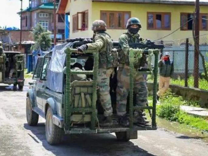 3 Jaish terrorists strangled in Pulwama; Search operation by Army continues pda | पुलवामात जैशच्या ३ दहशतवाद्यांना कंठस्नान; लष्कराकडून सर्च ऑपरेशन सुरुच 3 Jaish terrorists strangled in Pulwama; Search operation by Army continues pda | पुलवामात जैशच्या ३ दहशतवाद्यांना कंठस्नान; लष्कराकडून सर्च ऑपरेशन सुरुच