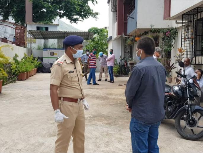 Thrilling massacre! mother stabbed kid to death and then killed herself | थरारक हत्याकांड! सपासप चाकूने वार करून चिमुकलीचा आईने घेतला जीव नंतर संपविले स्वतःला   Thrilling massacre! mother stabbed kid to death and then killed herself | थरारक हत्याकांड! सपासप चाकूने वार करून चिमुकलीचा आईने घेतला जीव नंतर संपविले स्वतःला