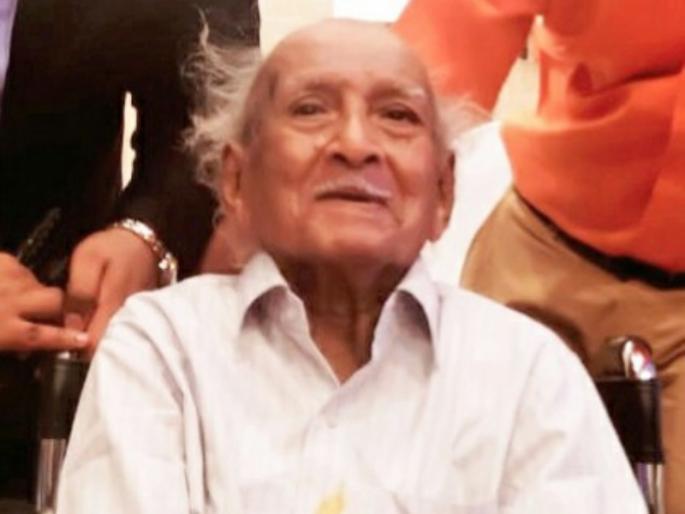Senior journalist Dinu Ranadive passed away in Mumbai | संयुक्त महाराष्ट्रासाठी लढलेले ज्येष्ठ पत्रकार दिनू रणदिवे यांचं निधन Senior journalist Dinu Ranadive passed away in Mumbai | संयुक्त महाराष्ट्रासाठी लढलेले ज्येष्ठ पत्रकार दिनू रणदिवे यांचं निधन