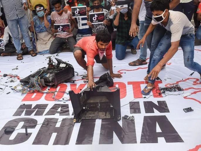 India China Faceoff boycott call may impact chinese exports worth usd 17 billion | इच्छाशक्तीची गरज! भारत चीनला देऊ शकतो तब्बल 17 अब्ज डॉलरचा जबरदस्त झटका India China Faceoff boycott call may impact chinese exports worth usd 17 billion | इच्छाशक्तीची गरज! भारत चीनला देऊ शकतो तब्बल 17 अब्ज डॉलरचा जबरदस्त झटका