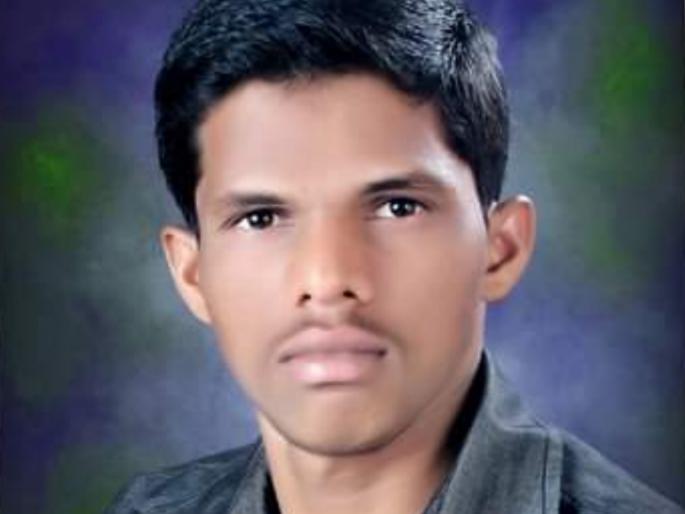 Thrilling! Going in front of the house, the gang stabbed the goon to death | थरारक! घरासमोर जाऊन टोळक्याने गुंडाची चाकू भोसकून हत्या  Thrilling! Going in front of the house, the gang stabbed the goon to death | थरारक! घरासमोर जाऊन टोळक्याने गुंडाची चाकू भोसकून हत्या