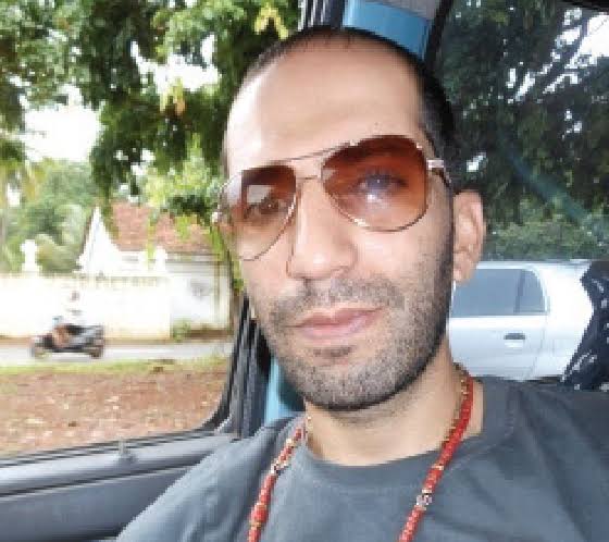 The same Israeli citizen who was released after 4 months in a drug case is in jail for a year for beating | ड्रग्स प्रकरणात ४ महिन्यांनी सुटलेला तोच इस्राईल नागरिक मारहाणीसाठी वर्षभर तुरुंगात The same Israeli citizen who was released after 4 months in a drug case is in jail for a year for beating | ड्रग्स प्रकरणात ४ महिन्यांनी सुटलेला तोच इस्राईल नागरिक मारहाणीसाठी वर्षभर तुरुंगात