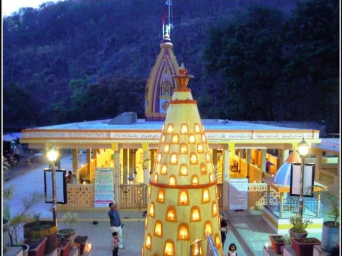 coronavirus: Tungareshwar shrine closed for devotees at Shravan, tradition of devotion broken for first time in 100 years | coronavirus: तुंगारेश्वर तीर्थक्षेत्र श्रावणात भक्तजनांसाठी बंद, १०० वर्षांत प्रथमच भक्तीची परंपरा खंडित coronavirus: Tungareshwar shrine closed for devotees at Shravan, tradition of devotion broken for first time in 100 years | coronavirus: तुंगारेश्वर तीर्थक्षेत्र श्रावणात भक्तजनांसाठी बंद, १०० वर्षांत प्रथमच भक्तीची परंपरा खंडित