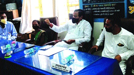 coronavirus: Ordinance to compensate those affected by cyclone like nature soon, Sunil Tatkare | coronavirus: निसर्ग चक्रिवादळात नुकसान झालेल्यांना झाडाप्रमाणे भरपाईचा अध्यादेश लवकरच, सुनील तटकरे