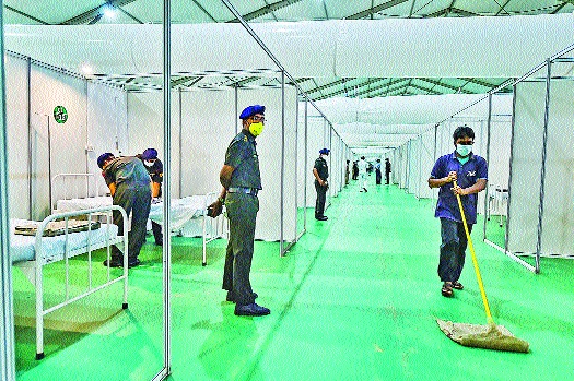 coronavirus: World's largest 'Covid' nursing center opens in Delhi, provides 10,000 'isolation beds' | coronavirus: दिल्लीत जगातील सर्वांत मोठे ‘कोविड’ शुश्रूषा केंद्र सुरू, १० हजार ‘आयसोलेशन खाटां’ची सोय coronavirus: World's largest 'Covid' nursing center opens in Delhi, provides 10,000 'isolation beds' | coronavirus: दिल्लीत जगातील सर्वांत मोठे ‘कोविड’ शुश्रूषा केंद्र सुरू, १० हजार ‘आयसोलेशन खाटां’ची सोय