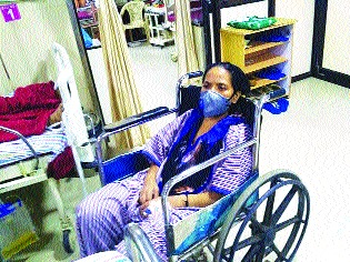 coronavirus: Treatment of coronavirus in women without obstruction, improper treatment endangers health | coronavirus: धक्कादायक! बाधा नसताना महिलेवर केले कोरोनाचे उपचार, चुकीच्या उपचारांमुळे आरोग्य धोक्यात coronavirus: Treatment of coronavirus in women without obstruction, improper treatment endangers health | coronavirus: धक्कादायक! बाधा नसताना महिलेवर केले कोरोनाचे उपचार, चुकीच्या उपचारांमुळे आरोग्य धोक्यात