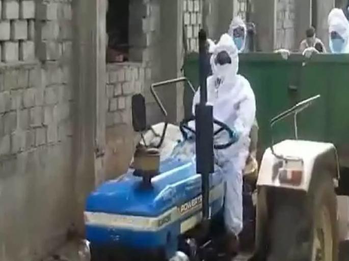CoronaVirus Marathi News doctor sriram garu drove tractor deadbody corona patient | CoronaVirus News : सलाम! ...अन् डॉक्टरने स्वत: ट्रॅक्टर चालवून अंत्यसंस्कारासाठी नेला कोरोनाग्रस्ताचा मृतदेह CoronaVirus Marathi News doctor sriram garu drove tractor deadbody corona patient | CoronaVirus News : सलाम! ...अन् डॉक्टरने स्वत: ट्रॅक्टर चालवून अंत्यसंस्कारासाठी नेला कोरोनाग्रस्ताचा मृतदेह