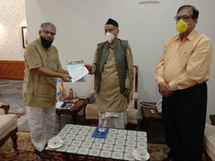 Vanchi oppose to appointment of administrator on Gram Panchayat, Prakash Ambedkar meet the Governor | ग्रामपंचायतीवर प्रशासक नेमण्यास वंचितचा विरोध, प्रकाश आंबेडकरानी घेतली राज्यपालांची भेट Vanchi oppose to appointment of administrator on Gram Panchayat, Prakash Ambedkar meet the Governor | ग्रामपंचायतीवर प्रशासक नेमण्यास वंचितचा विरोध, प्रकाश आंबेडकरानी घेतली राज्यपालांची भेट