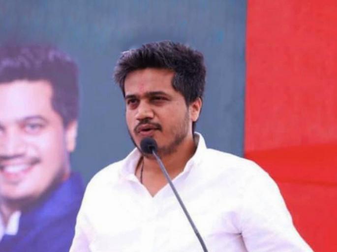 ncp mla rohit pawar slams ugc over university exam | "स्वतःच्या मुलाचा जीव धोक्यात घालून परीक्षेला पाठवू का?", रोहित पवारांचा UGC अधिकाऱ्यांना सवाल ncp mla rohit pawar slams ugc over university exam | "स्वतःच्या मुलाचा जीव धोक्यात घालून परीक्षेला पाठवू का?", रोहित पवारांचा UGC अधिकाऱ्यांना सवाल