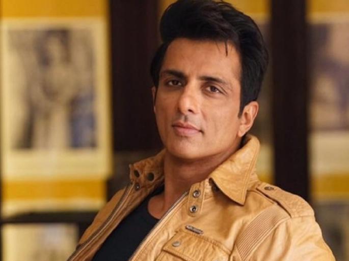 sonu sood takes up responsibility of three orphan children | अनाथांचा नाथ बनणार सोनू सूद, 'त्या' चारही मुलांना घेणार दत्तक