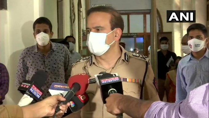 Mumbai Police commissioner responds to Supreme Court verdict in Sushant case | सुशांत प्रकरणी सर्वोच्च न्यायालयाने दिलेल्या निकालावर मुंबई पोलीस आयुक्तांनी दिली प्रतिक्रिया  Mumbai Police commissioner responds to Supreme Court verdict in Sushant case | सुशांत प्रकरणी सर्वोच्च न्यायालयाने दिलेल्या निकालावर मुंबई पोलीस आयुक्तांनी दिली प्रतिक्रिया