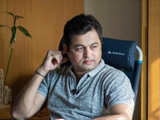 marathi actor subodh bhave tweet on mahad building collapse | Mahad Building Collapse: 'इमारत असो वा समाज, पाया हा मजबूतच हवाच'; सुबोध भावेचं सूचक ट्विट  marathi actor subodh bhave tweet on mahad building collapse | Mahad Building Collapse: 'इमारत असो वा समाज, पाया हा मजबूतच हवाच'; सुबोध भावेचं सूचक ट्विट