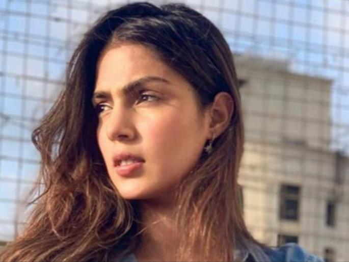 Rhea Chakraborty Shocking Revelation Says I would have gone into depression Because Of Sushant Singh Rajput | सुशांतसोबत राहून मी पण डिप्रेशनमध्ये गेले असते, म्हणून मी..... Rhea Chakraborty Shocking Revelation Says I would have gone into depression Because Of Sushant Singh Rajput | सुशांतसोबत राहून मी पण डिप्रेशनमध्ये गेले असते, म्हणून मी.....
