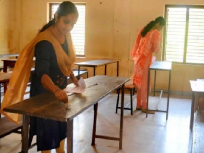 lecturers pay school fees of fifty students in karnataka | ग्रेट सॅल्युट! लॉकडाऊनमुळे विद्यार्थ्यांच्या घरची परिस्थिती बिकट; शिक्षकांनी भरली ५० मुलांची फी  lecturers pay school fees of fifty students in karnataka | ग्रेट सॅल्युट! लॉकडाऊनमुळे विद्यार्थ्यांच्या घरची परिस्थिती बिकट; शिक्षकांनी भरली ५० मुलांची फी