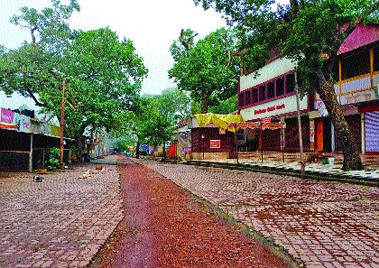 coronavirus: Confusion about starting Matheran tourism, growing patient anxiety | coronavirus: माथेरानचे पर्यटन सुरू करण्याबाबत संभ्रमावस्था, रुग्ण वाढल्याने चिंता, स्थानिकांमध्ये द्विधा मनस्थिती