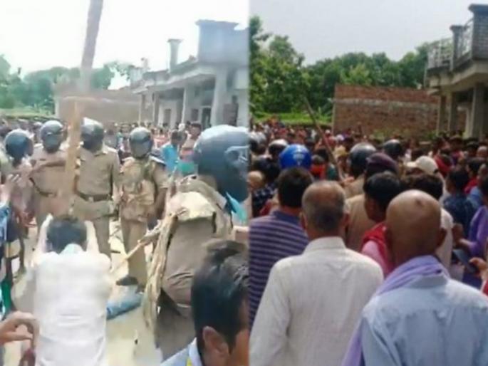 The accused was beaten to death by a mob in front of the police | खळबळजनक! पोलिसांसमोरच हत्येच्या आरोपीची जमावाने मरेपर्यंत केली मारहाण The accused was beaten to death by a mob in front of the police | खळबळजनक! पोलिसांसमोरच हत्येच्या आरोपीची जमावाने मरेपर्यंत केली मारहाण