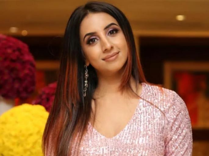 kannada film actress sanjjanaa galrani arrested in drug case | Shocking ! ड्रग्स रेकॅट प्रकरणी आणखी एक अभिनेत्री रडावर, संजना गलरानी केलं अटक kannada film actress sanjjanaa galrani arrested in drug case | Shocking ! ड्रग्स रेकॅट प्रकरणी आणखी एक अभिनेत्री रडावर, संजना गलरानी केलं अटक