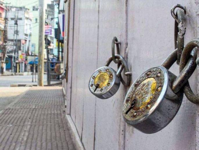 shopkeeper worried due to coronavirus lockdown in maharashtra | CoronaVirus News : व्यवसाय कसा करायचा, पुन्हा लॉकडाऊन वाढणार?, व्यापारी चिंतेत shopkeeper worried due to coronavirus lockdown in maharashtra | CoronaVirus News : व्यवसाय कसा करायचा, पुन्हा लॉकडाऊन वाढणार?, व्यापारी चिंतेत