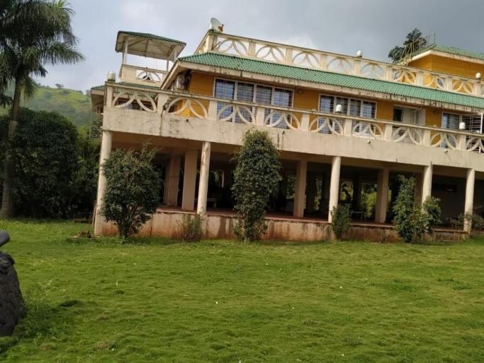 Materials used in drug party found in Sushant's farm house | सुशांतच्या फार्म हाऊसमध्ये सापडल्या ड्रग्ज पार्टीत वापरल्या जाणाऱ्या वस्तू