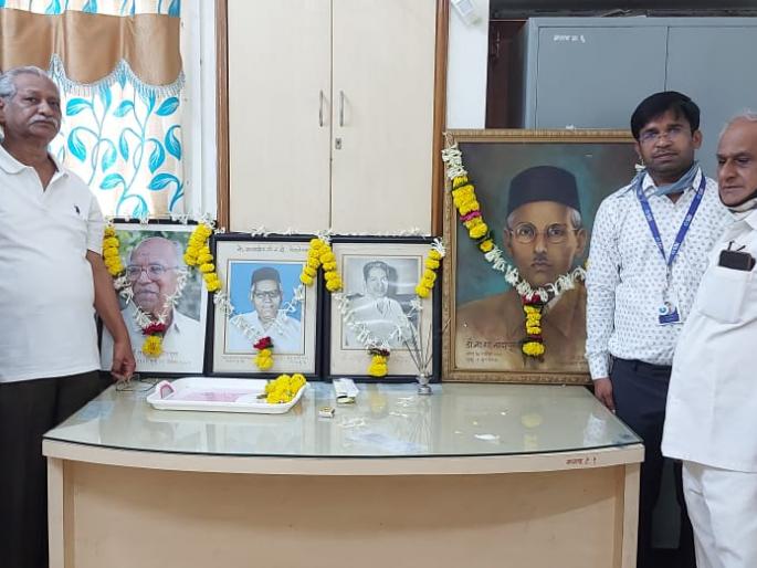 Simply celebrate the anniversary of Sahitya Parishad | साहित्य परिषदेचा वर्धापन दिन साधेपणाने साजरा Simply celebrate the anniversary of Sahitya Parishad | साहित्य परिषदेचा वर्धापन दिन साधेपणाने साजरा