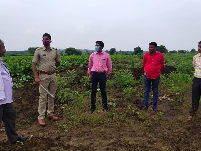 Encroachment on 107 acres of gyran land !! | १०७ एकर गायरान जमिनीवर अतिक्रमण !! Encroachment on 107 acres of gyran land !! | १०७ एकर गायरान जमिनीवर अतिक्रमण !!
