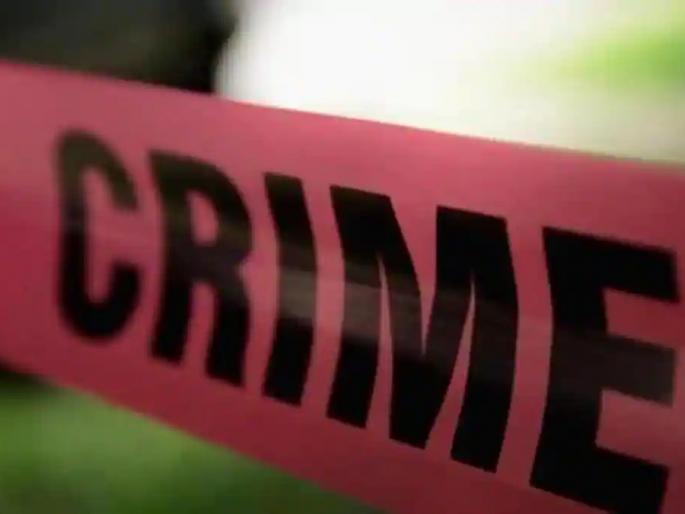 Hi .. ss Hi .. ss! transgender group attack the police station | हाय..ss हाय..ss! तृतीयपंथीयांचा पोलीस ठाण्यात हल्लाबोल Hi .. ss Hi .. ss! transgender group attack the police station | हाय..ss हाय..ss! तृतीयपंथीयांचा पोलीस ठाण्यात हल्लाबोल