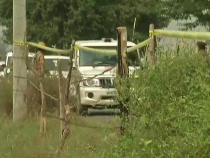 Hathras gangrape: investigation has started! A CBI team along with forensic experts arrived at the spot | Hathras gangrape : तपासाची चक्रे फिरली! घटनास्थळी सीबीआयचे पथक फॉरेन्सिक तज्ञांसह दाखल