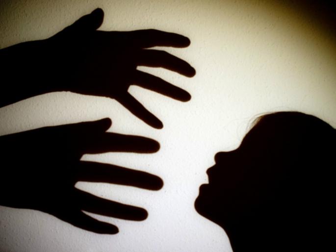 Attempted to sexually assault a 4-year-old girl by throwing her in a sack | दैव बलवत्तर म्हणून ती जिवंत, ४ वर्षाच्या बालिकेवर लैंगिक अत्याचार करून गोणीत भरून दिले होते टाकून Attempted to sexually assault a 4-year-old girl by throwing her in a sack | दैव बलवत्तर म्हणून ती जिवंत, ४ वर्षाच्या बालिकेवर लैंगिक अत्याचार करून गोणीत भरून दिले होते टाकून