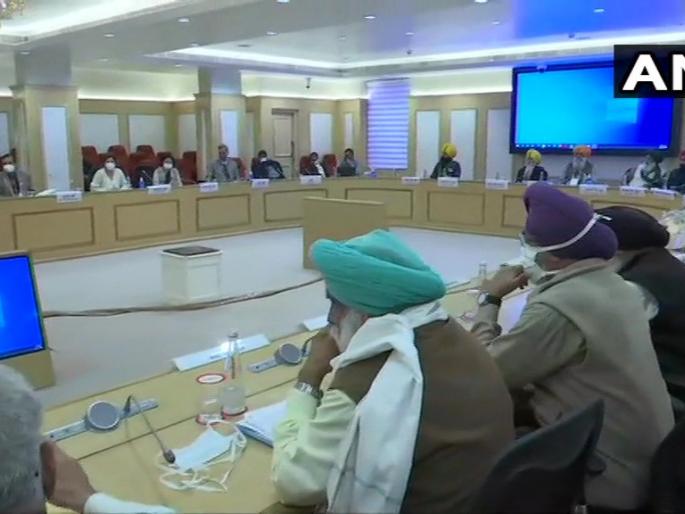 The meeting between the farmers and the central government ended in a draw and the agitation will continue | शेतकरी आणि केंद्र सरकारमधील बैठक अनिर्णित, आंदोलन सुरूच राहणार The meeting between the farmers and the central government ended in a draw and the agitation will continue | शेतकरी आणि केंद्र सरकारमधील बैठक अनिर्णित, आंदोलन सुरूच राहणार