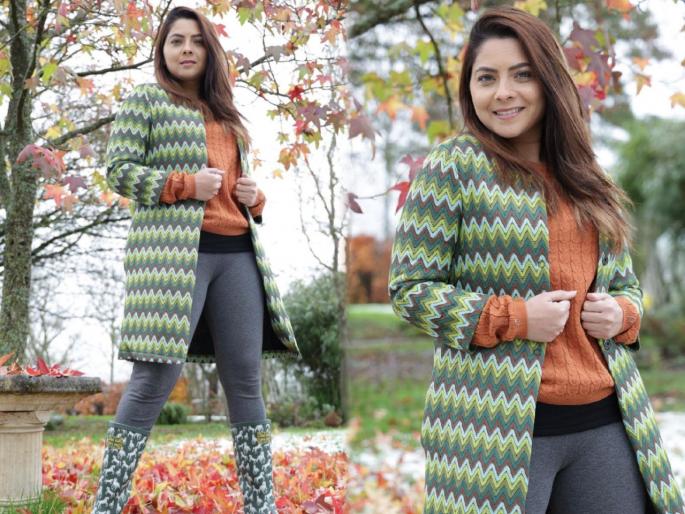 Actress sonali kulkarni did a photoshoot on the streets of london | लंडनाच्या रस्त्यावर मराठमोळी अभिनेत्री सोनाली कुलकर्णी केले फोटोशूट, दिसली कूल लूकमध्ये Actress sonali kulkarni did a photoshoot on the streets of london | लंडनाच्या रस्त्यावर मराठमोळी अभिनेत्री सोनाली कुलकर्णी केले फोटोशूट, दिसली कूल लूकमध्ये