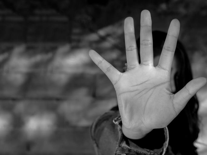 Molestation on fellow female doctors; Accused doctor arrested | सहकारी महिला डॉक्टरवर अतिप्रसंगाचा प्रयत्न; आरोपी डॉक्टर गजाआड Molestation on fellow female doctors; Accused doctor arrested | सहकारी महिला डॉक्टरवर अतिप्रसंगाचा प्रयत्न; आरोपी डॉक्टर गजाआड